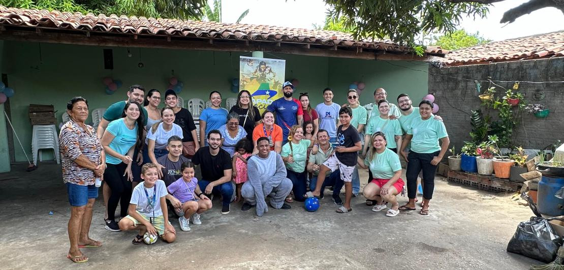 Solidariedade e Esperança Marcam Ação Social de Natal na Comunidade Prainha, em Teresina